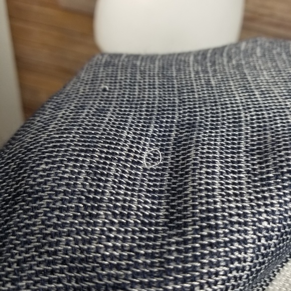 Francesca's Colorblock Shawl - Picture 4 of 5